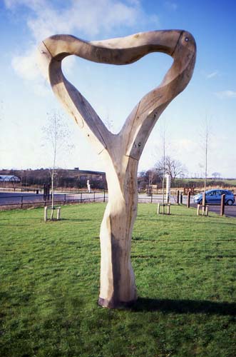 Entrance Feature, Summehill, View 2
